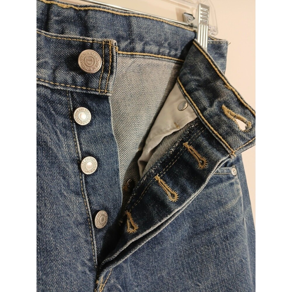 Vintage Levis Engineered Twisted Jeans Buckle Back Tag 28x32 - Picture 7 of 8